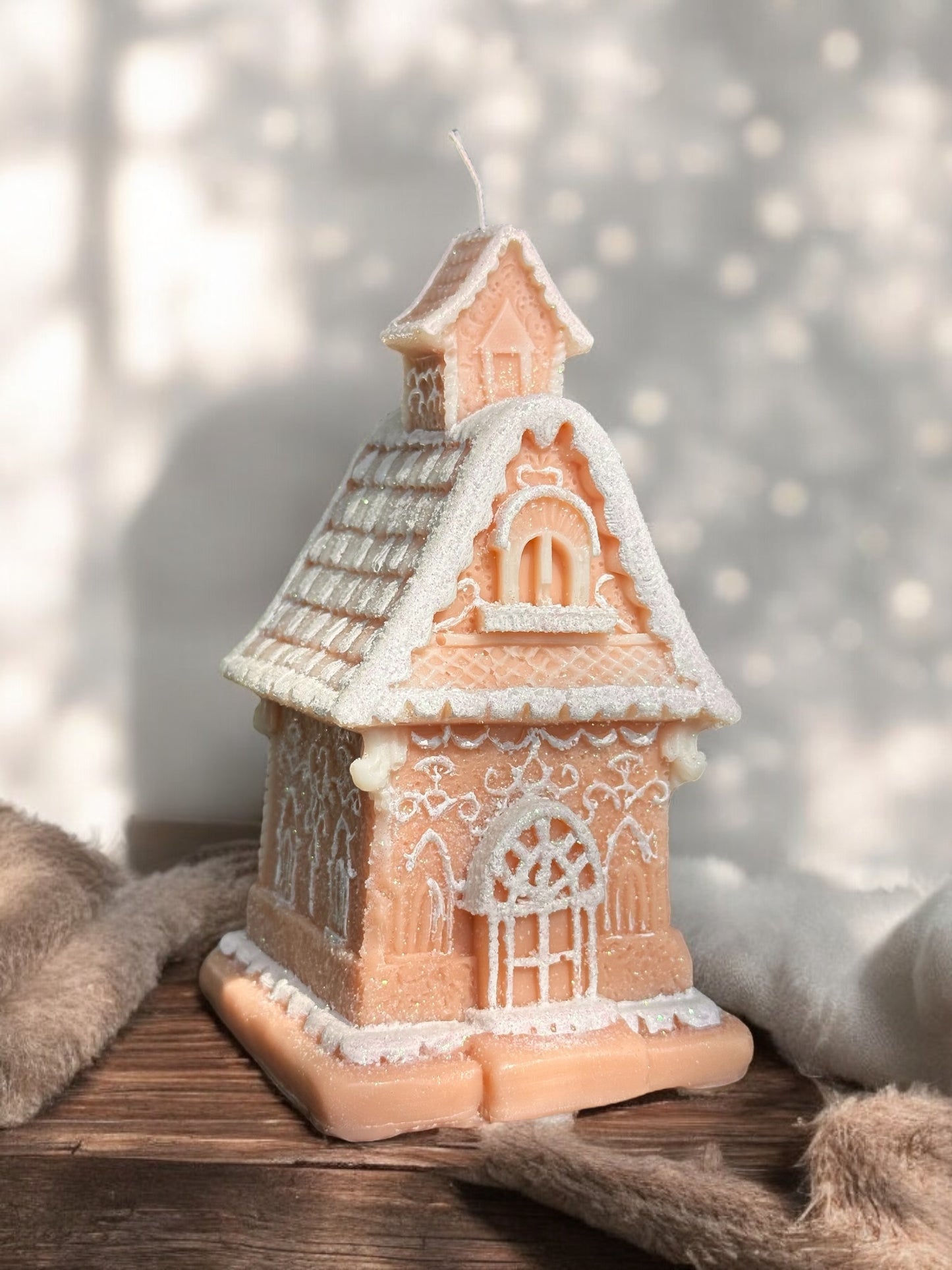 Scented Gingerbread House Candle