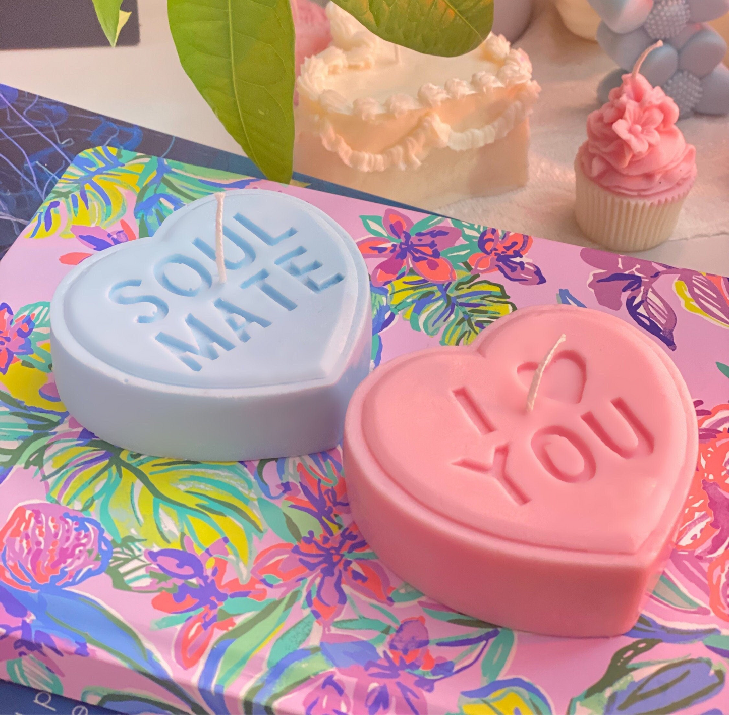 Candy Heart Conversation Candle