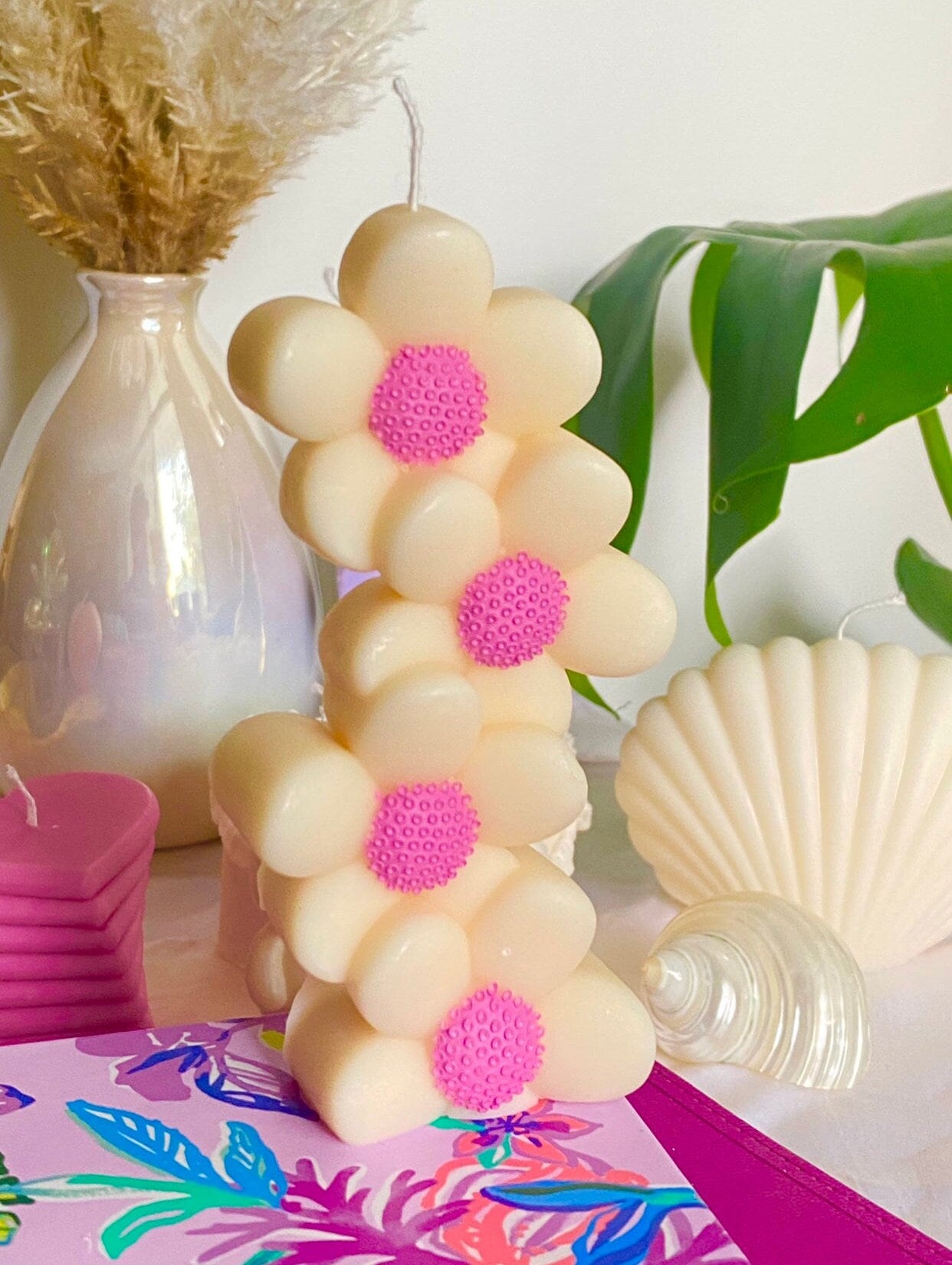 Daisy Flower Candle Pink & White Tropical Coconut Girl Coastal Cowgirl Floral Beachy Decor Trendy Boho| Aesthetic Dorm Preppy Soy