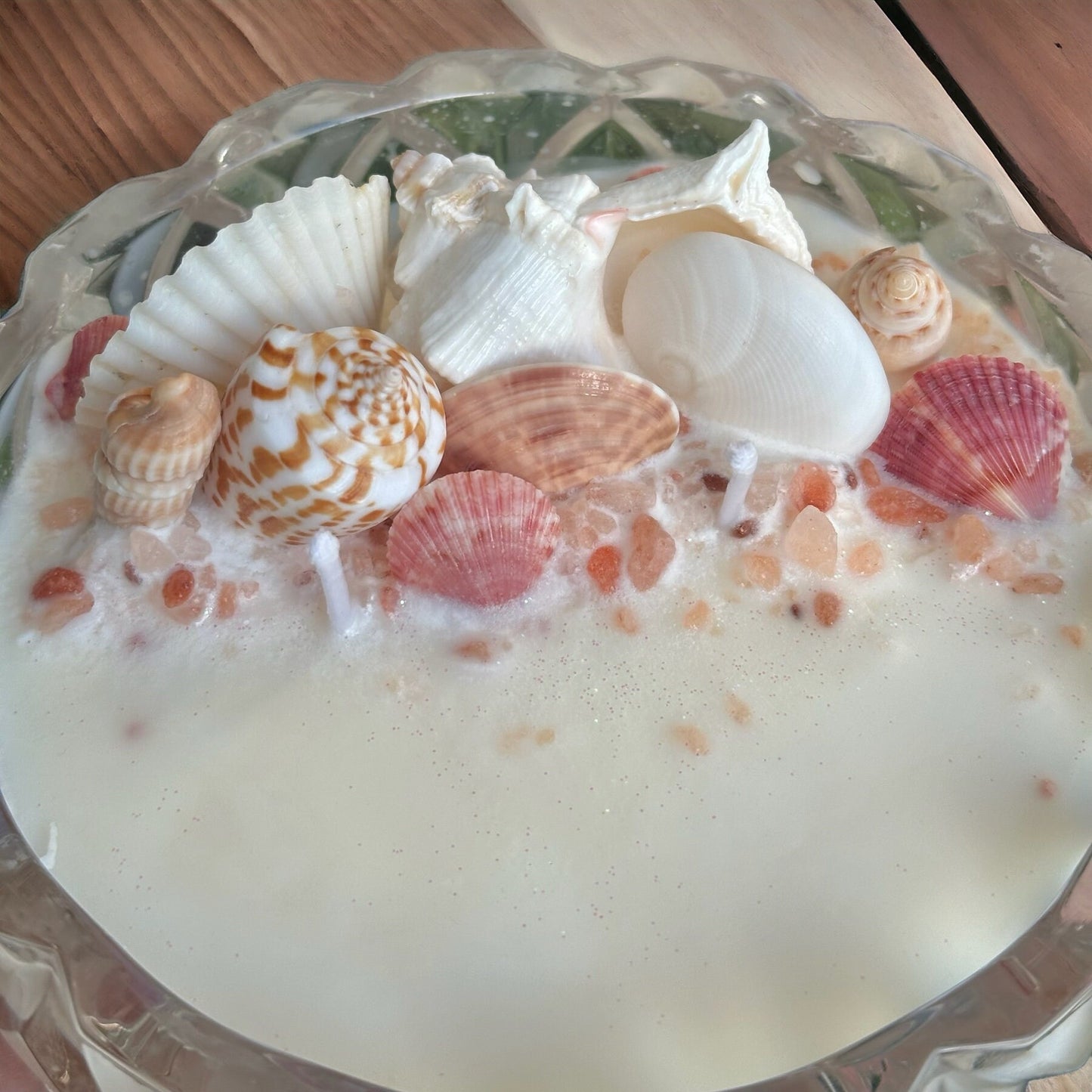 Vintage Glass Seashell Soy Candle| Brazilian BUM BUM Island Scented| Pink & White| Reusable| Beach Decor Boho| Tropical Coconut Girl Gift